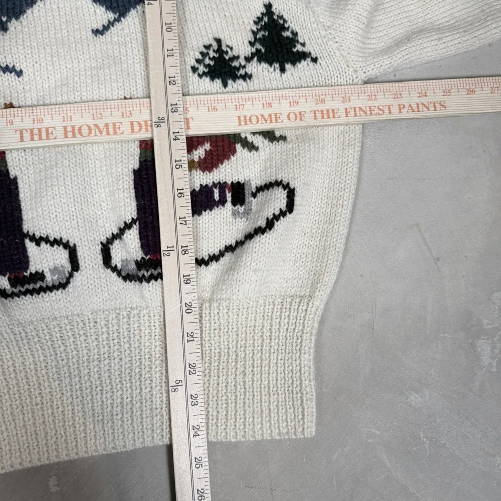 Vintage Handknit Uruguay Virgin Wool Ice Skater Turtleneck Sweater‎ Large Cream